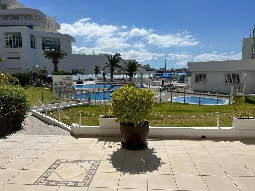 Cozy Apartment In The Center Of Costa Adeje On The 1St Coastline